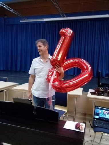10 Jahre Mariano! Im Juni 2022 feiern wir: Mariano Galussio ist seit zehn Jahren unser Chorleiter! Danke, Mariano - für alles!
