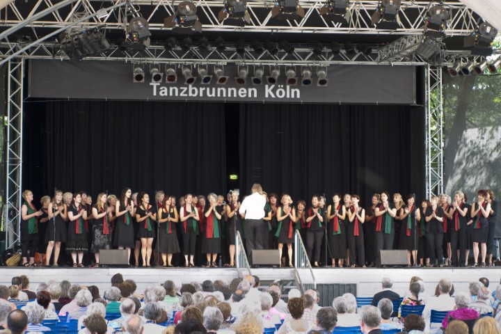 2010 Tanzbrunnen